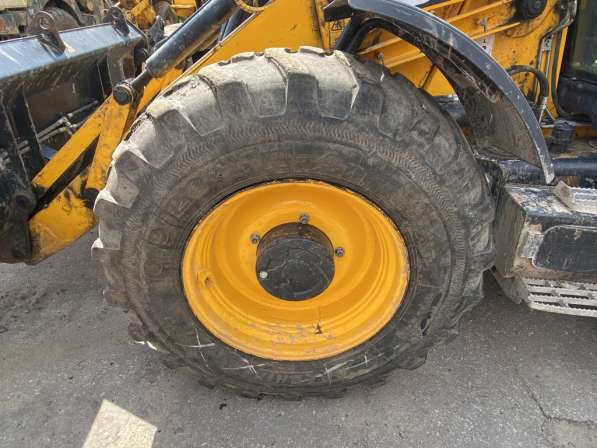 Экскаватор-погрузчик JCB 4CX14H2WM в Челябинске