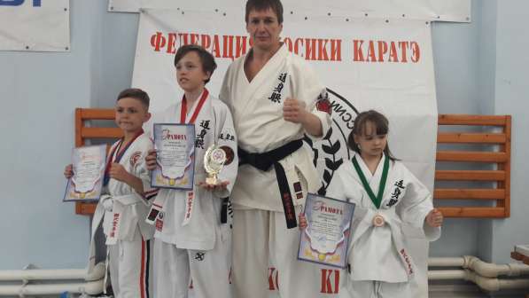 Тренировки для детей и подростков в Магис-Спорт,единоборства в Барнауле