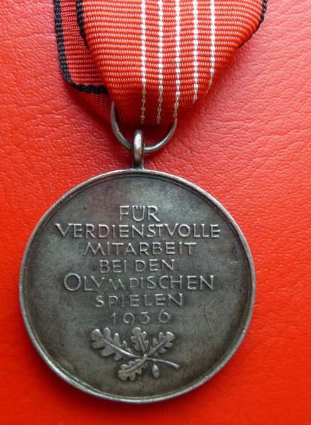 Германия 3 рейх Немецкая памятная олимпийская медаль 1936 г в Орле фото 3