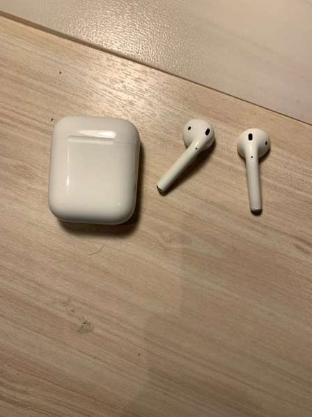 Air pods 2 в Санкт-Петербурге фото 3