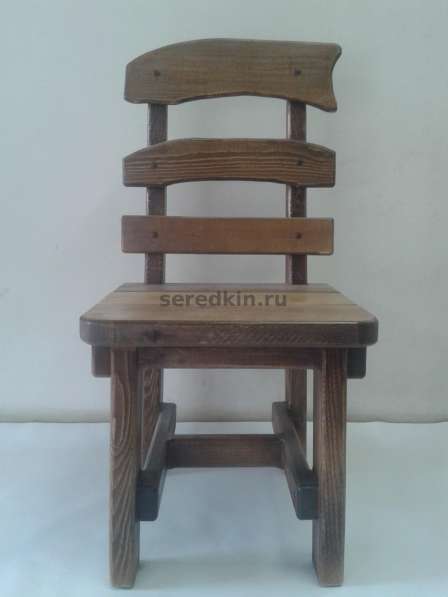 Деревенский стул из массива сосны в Екатеринбурге