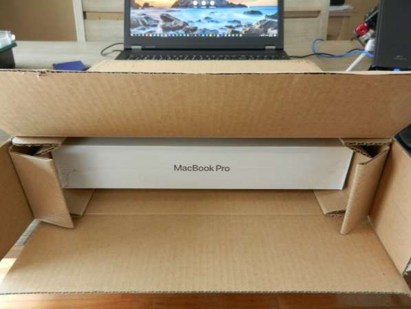Apple 13.3 MacBook Pro M1 Чип с дисплеем Retina (конец 2020г в фото 7