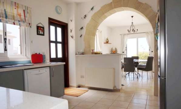 Новые виллы для ПМЖ на Кипре в Москве фото 85