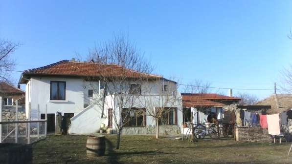 Двухэтажный дом в болгарском стиле, Аврен, Варна