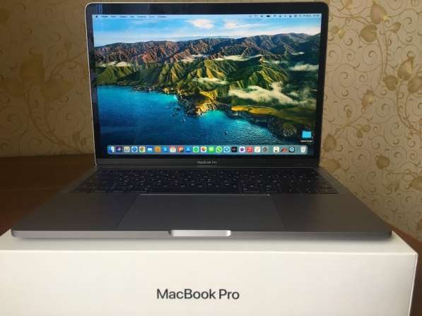 Apple MacBook Pro 13 (250ГБ)