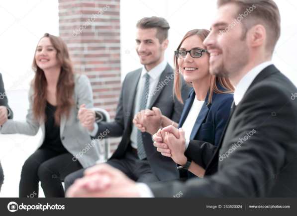 Специалист по работе с людьми в 