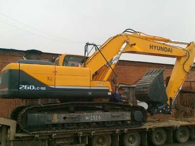 экскаватор HYUNDAI R260LC-9s в Екатеринбурге