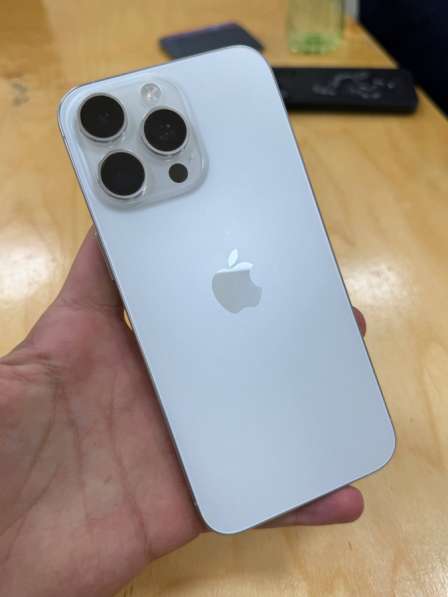 IPhone 15 pro max в Москве фото 4
