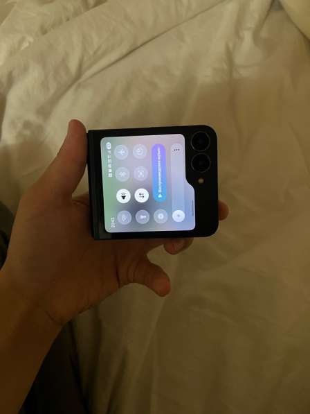 Slmsung Galaxy Z Filip7 FE в Москве фото 5