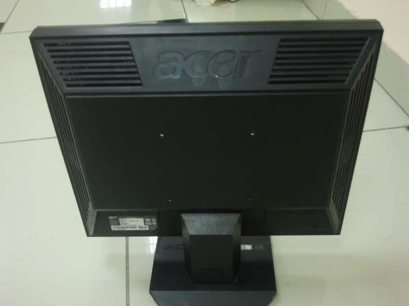 Монитор ЖК 17 Acer V173 A б/у в отличном состоянии в Кемерове фото 3