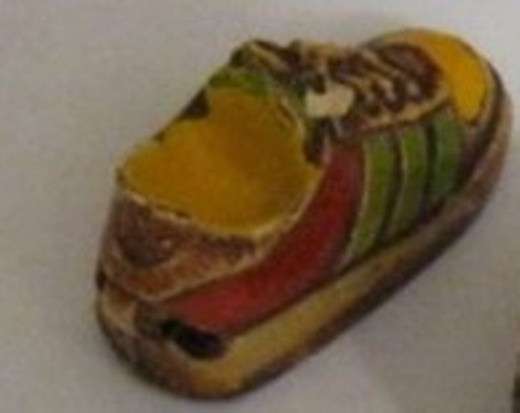 Брелок кроссовка кроссовок жёлто-коричневый СССР в Сыктывкаре