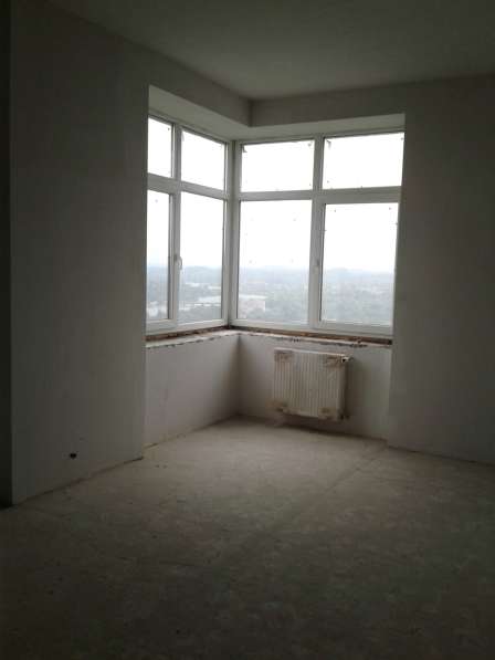 Продам 4 комнатную квартиру в новострое в центре Донецка в фото 8
