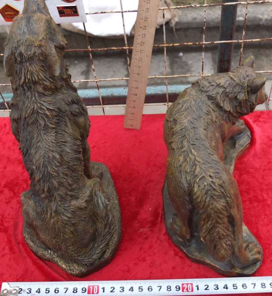Чугунные статуэтки Волк и волчица, бронзирование в Ставрополе