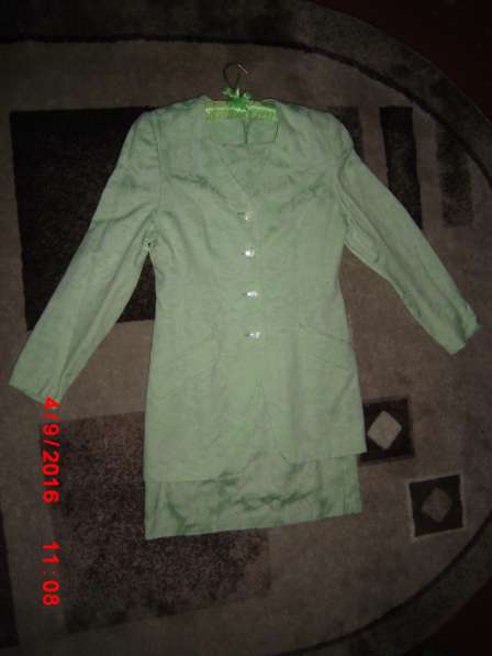 Продается жен. костюм пиджак+платье в Добрянке фото 3