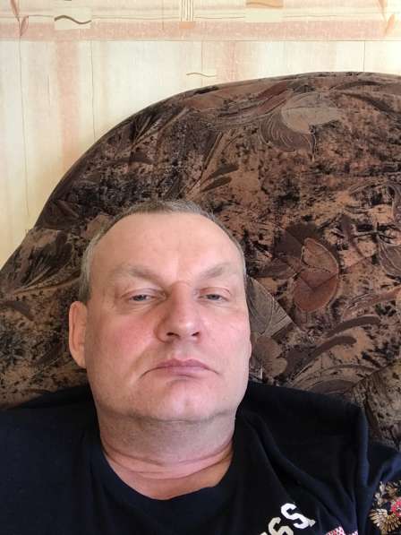 Павел, 51 год, хочет познакомиться – Ищу девушку в Челябинске в районе 40 лет