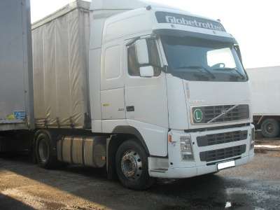 грузовой автомобиль Volvo fh12