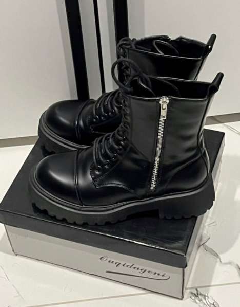 Ботинки женские