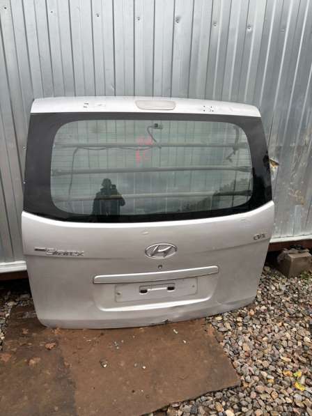 Двери Hyundai Grand Starex в Москве фото 5