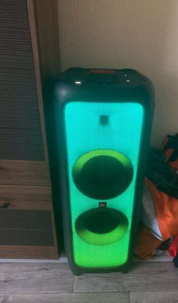 JBL partybox 1000