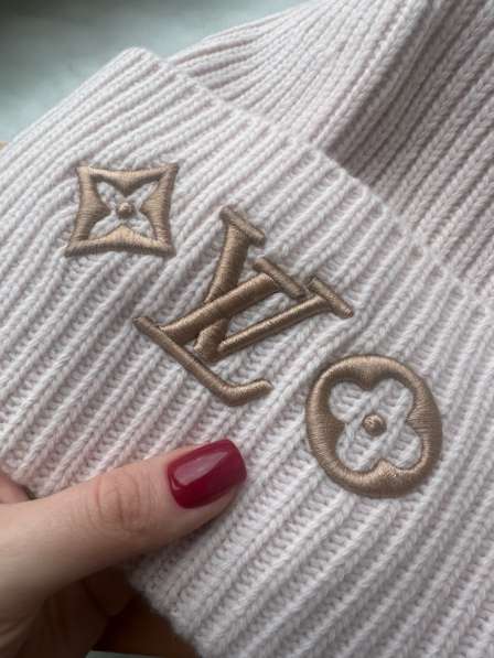 Шапка Louis Vuitton в Москве фото 4