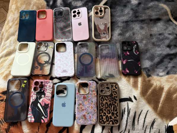 Чехлы на 15 Pro