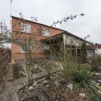 Продам дом 200 м2 с участком 6 сот, Панфиловцев ул, в Ростове-на-Дону