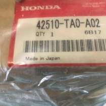 Продам запчасти для автомобиля, в Москве