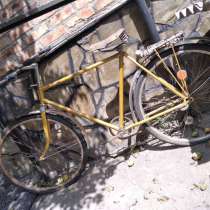 Продам велосипед очень дёшево (стоит без дела), в г.Донецк