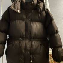 Зимняя куртка цвет коричневый, в Москве