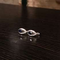 Продам серьги, в Новосибирске