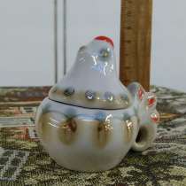 Статуэтка Курица, Курочка, фарфор, для специй, икры и т. д, в Москве