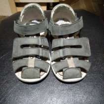 Продаю детские босоножки недорого 25р, в Ставрополе