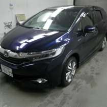 Универсал гибрид Honda SHUTTLE HYBRID кузов GP8 4WD, в Москве