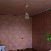 В Кропоткине по ул. Ворошилова 2-ком. квартира 48 кв. м. 4/5, в Краснодаре