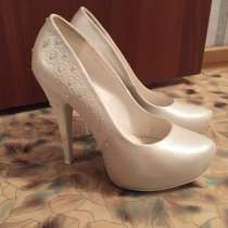 Продам женские туфли, в г.Астана