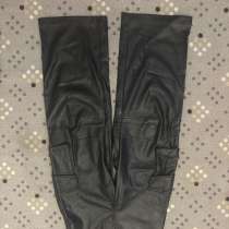 Кожаные штаны, в Санкт-Петербурге