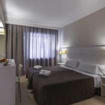 Отель четыре звезды, на первой линии от моря, в Ллорет де Ма, в Санкт-Петербурге