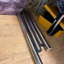 Продается кухонный стол, в Хабаровске