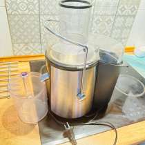 Соковыжималка, в г.Домброва-Гурнича