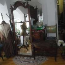 Старинное зеркало., в Москве