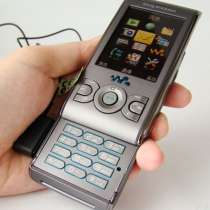 Мобильный телефон Sony Ericsson W595i, в Москве