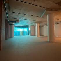 Продовольственный магазин площадью 1 046,59 кв. м, в Екатеринбурге