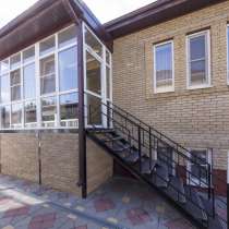 Продам жилой дом 200 м2 с участком 6 сот, поселок Чкаловски, в Ростове-на-Дону