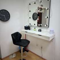 Зеркало, стул, полка, в Тюмени