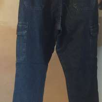 Продам джинсы подростковые, в Саратове
