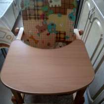 Детский столик и стульчик, в Армавире