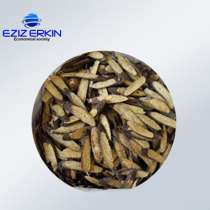 Корни и корневища солодки, резанные мелкими кусочками, в г.Таллин