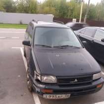 Mitsubishi Space Runner, в Москве