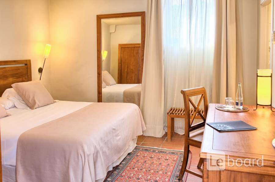 Отели 1 2 звезды. 1 звездочный отель. Отель 2 звезды. Отель 1 звезда. Гостиница 2 звезды.